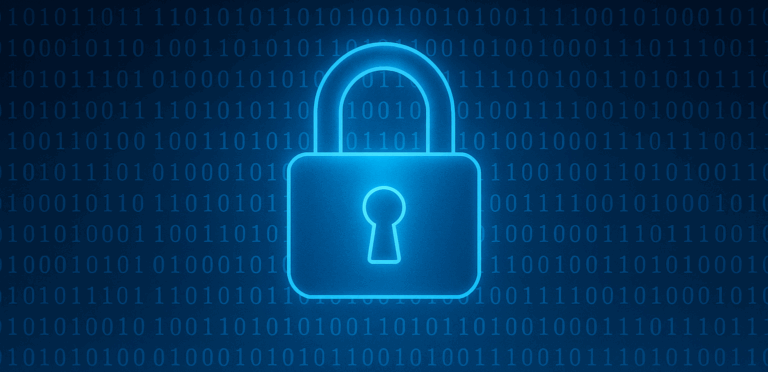 Candado digital sobre fondo de código binario que representa protección contra ciberataques, seguridad empresarial y evitar pedir un ERTE por ciberataque.